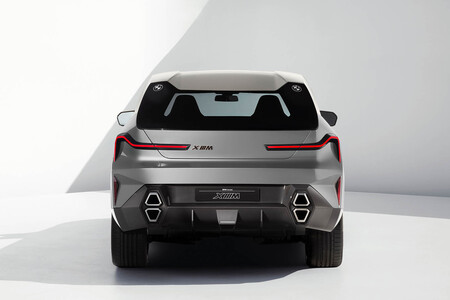 BMW Concept XM 2022 escapes