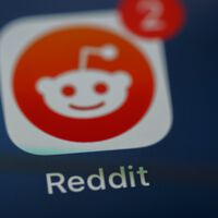 Entrenas a una IA con todo el contenido de Reddit y pasa lo que tenía que pasar: que recomienda heroína para el dolor
