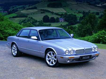 Jaguar Xjr