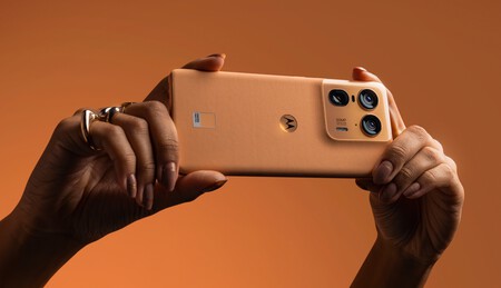 Motorola Edge 50 Ultra 2