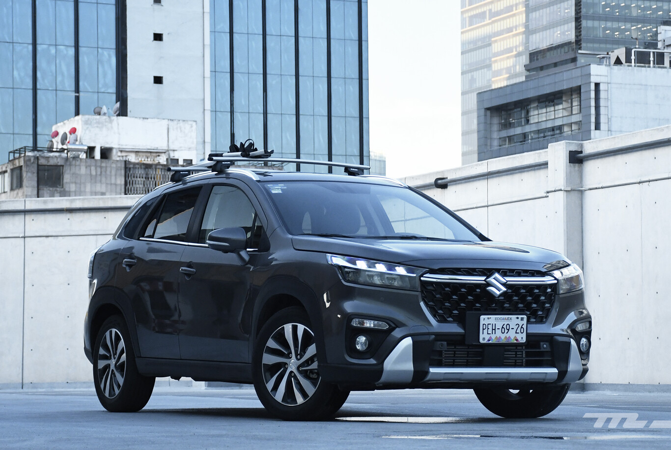 Suzuki S-Cross 2023, a prueba: un B-SUV que cumple en casi todo, pero sorprende con el precio
