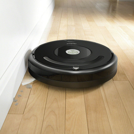 Super Week en eBay: el robot aspirador iRobot Roomba 606 está rebajado a 169,99 euros con envío gratis