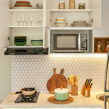 Acaban de llegar a Lidl los organizadores que despejan la encimera y los armarios de la cocina por menos de 5 euros