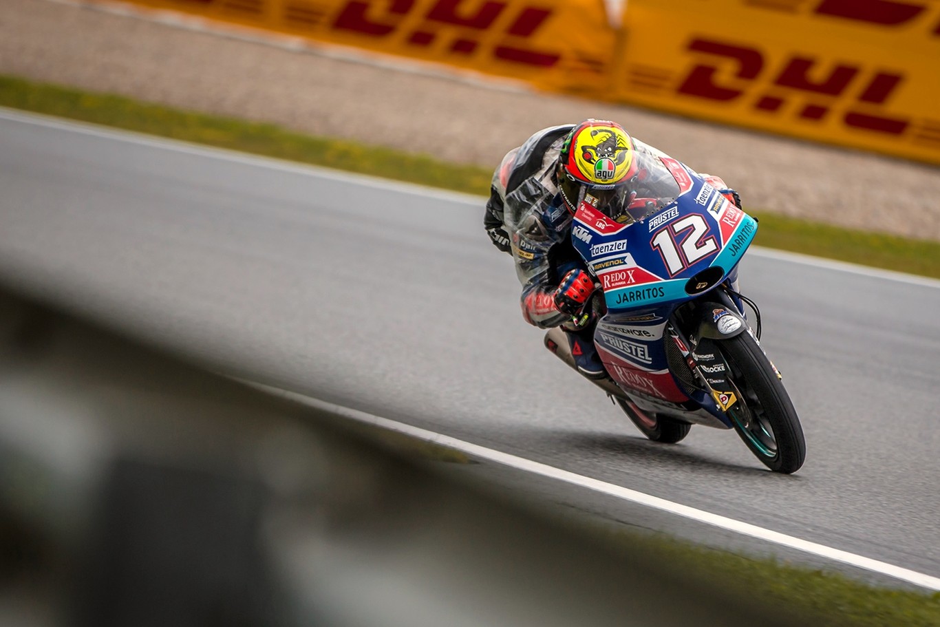 Marco Bezzecchi se lleva la victoria en Austria por delante de un titánico podio de Jorge Martín