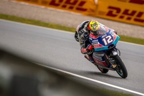 Marco Bezzecchi se lleva la victoria en Austria por delante de un titánico podio de Jorge Martín