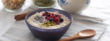 Con sólo tres ingredientes puedes preparar este desayuno rico en fibra y en proteínas, apto para veganos