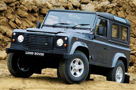 La Land Rover Defender dejará de producirse en 2015