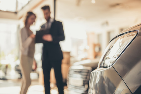 A estos vendedores de coches les han ocurrido las cosas más raras antes de vender uno