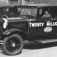 Henry Ford: "La noción más peligrosa que puede adquirir un joven es que ya no hay espacio para la originalidad. No hay sitio para nada más"