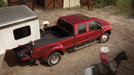 Ford Super Duty Remolque