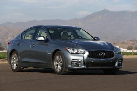 Infiniti Q50, el auténtico auto inteligente