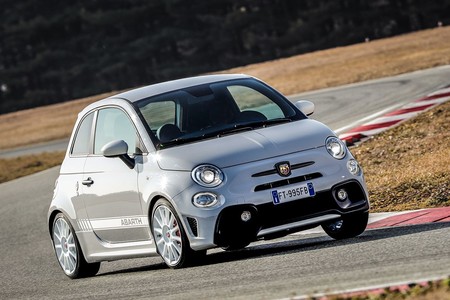 Abarth 595 esseesse: la leyenda regresa con una nueva cara y mayor poder