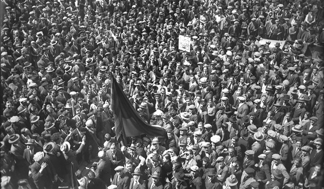 Multitud