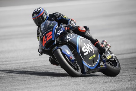 Bagnaia gana en Austria y recupera el liderato tras uno de los mejores duelos de Moto2 con Oliveira