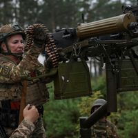 La guerra de drones en Ucrania es un completo disparate: los manuales que servían hace dos semanas, hoy son una trampa mortal