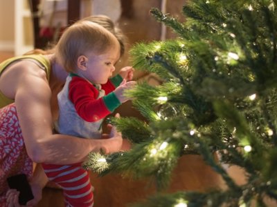 Primeras navidades en familia: recomendaciones para disfrutar todos juntos 