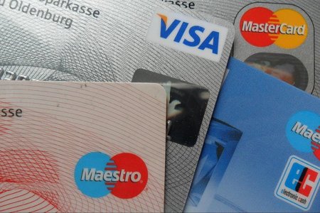 Google defiende dejar sin VISA a las webs que hacen negocio vulnerando la propiedad intelectual