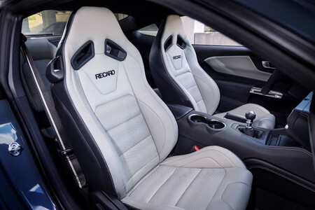 Ford Mustang 2023 1