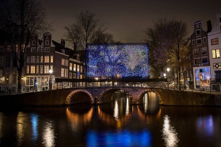 Amsterdam Light Festival: cuando la ciudad de los canales se llena de luz mágica 