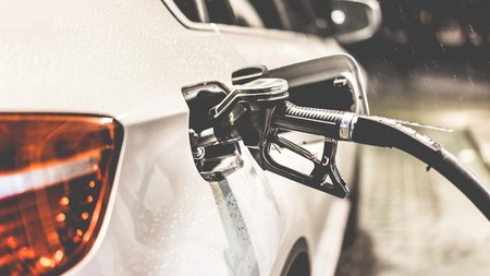 Repostar En Gasolinera 03