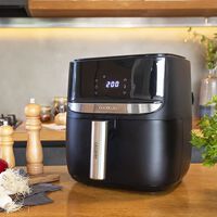 El gran chollo en freidoras de aire está en Amazon y solo durará hasta medianoche: es esta Cecotec con báscula y 5,5 litros de capacidad 
