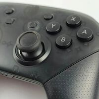Controle Switch Pro entra em promoção na loja oficial da Nintendo na Amazon