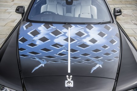 Rolls-Royce desvela sus nueve tributos a la música británica con una nueva serie Wraith
