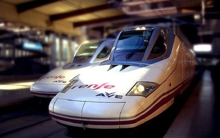 El número de viajeros en AVE aumentó un 21% en marzo con la bajada de precios 