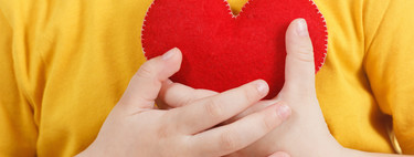 El emotivo vídeo viral en el que un niño interpreta en lengua de signos una canción para su madre sorda