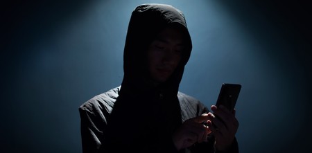 Reino Unido carga contra el cifrado de WhatsApp por "permitir operar a pedófilos y delincuentes"