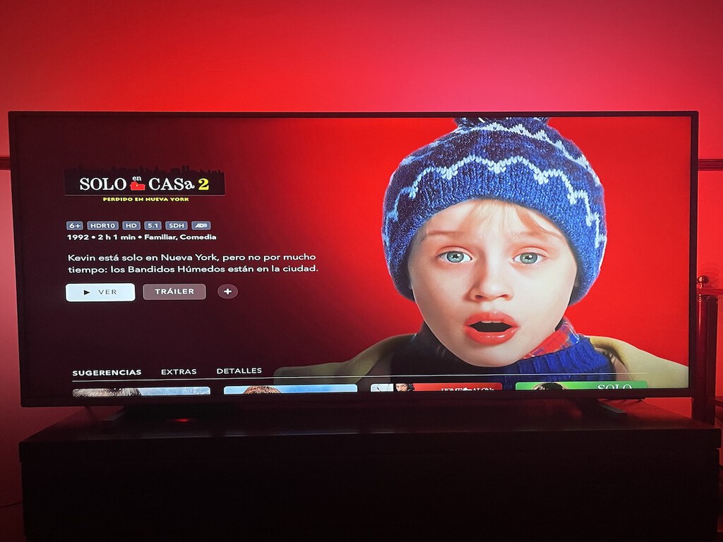 Ya tienes todo lo necesario para montarte un cine en casa, excepto esto 