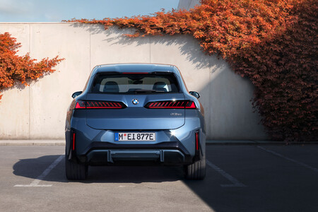 BMW 2
