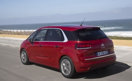 Citroën C4 Picasso 2013 rojo 013