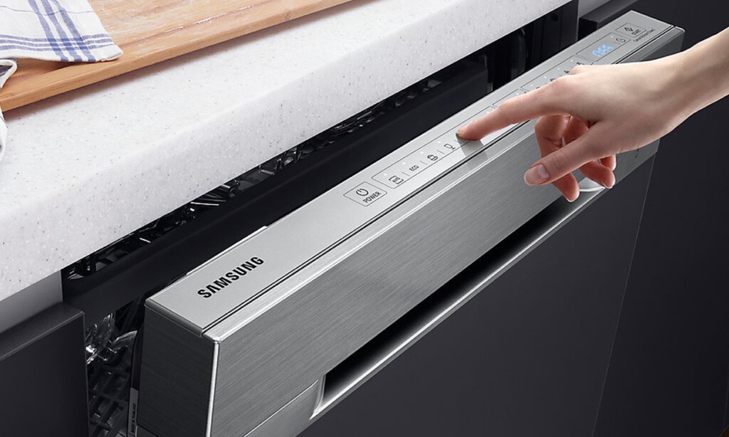 Cargar el lavavajillas Samsung tiene su truco: consejos para hacerlo mejor 