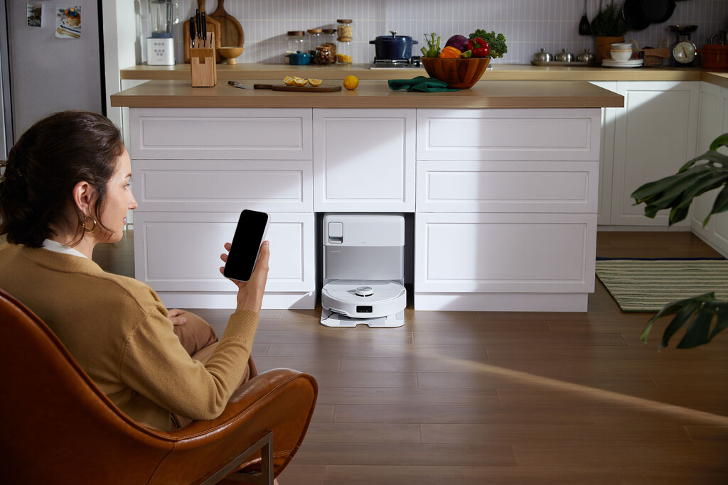 Roborock Qrevo Master: un robot aspirador de gama alta que promete no dejar ni rastro de suciedad (incluso en esquinas)