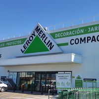Leroy Merlin se adelanta al Black Friday con descuentos de hasta el 50% en estufas de pellet, leña, calefactores y emisores térmicos