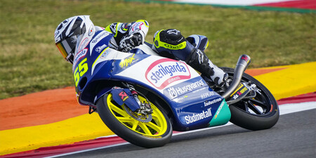 Romano Fenati irrumpe en la batalla entre Pedro Acosta y Dennis Foggia para liderar Moto3 en el Algarve