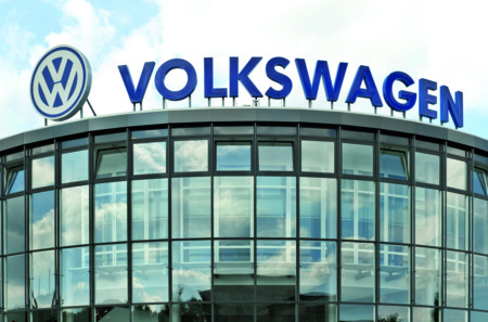 El segundo accionista de Volkswagen da tres meses para que se esclarezcan todos los escándalos que les afectan