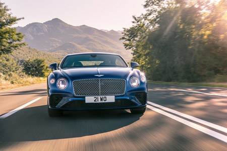 Bentley reconoce que el ciclo de homologación WLTP le ha causado problemas "cercanos a la catástrofe"
