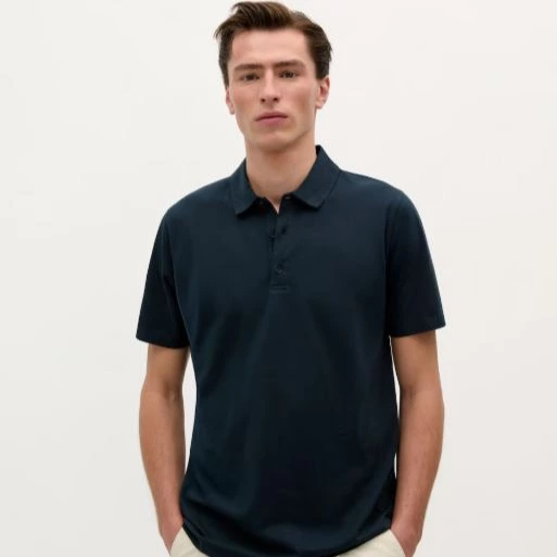 Scalpers
Polo de hombre premium de algodón