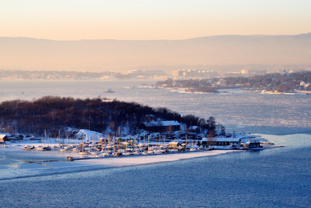 Un "mini-crucero" por el fiordo de Oslo con parada en una isla para explorar
