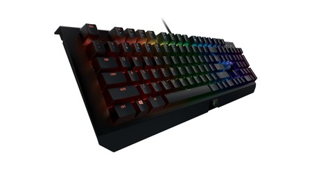 Razer mostrará en el CES 2019 un ratón y un teclado diseñados para los títulos compatibles en la Xbox One