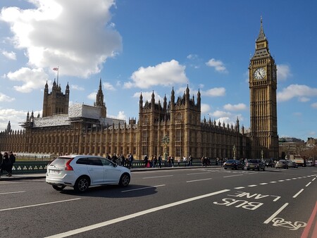 Coches Diesel Gasolina Reino Unido 135