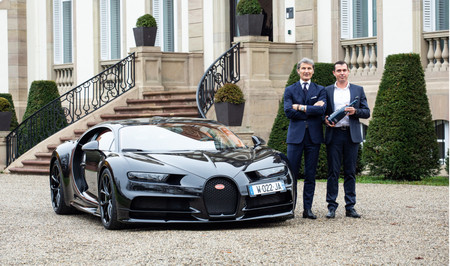 Bugatti Champagne Carbon 2