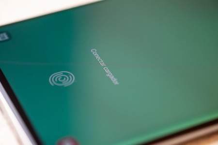 Consiguen burlar el sensor de huellas ultrasónico del Samsung Galaxy S10+ con una huella impresa en 3D
