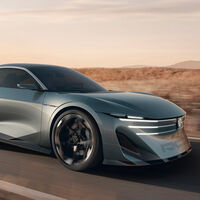 Uno de los Peugeot más bonitos insinúa su regreso: el RCZ Vision Concept nos hace soñar con un coupé de 500 hp 