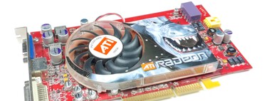 Una tarjeta gráfica de AMD de 2002 desafía a la obsolescencia programada. Gracias a Linux, la serie ATI R300 sigue con vida 