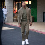Los looks de Michael B. Jordan en 'Creed III' (firmados por Ralph Lauren) los podemos replicar con piezas eternamente bienvenidas en nuestro armario 