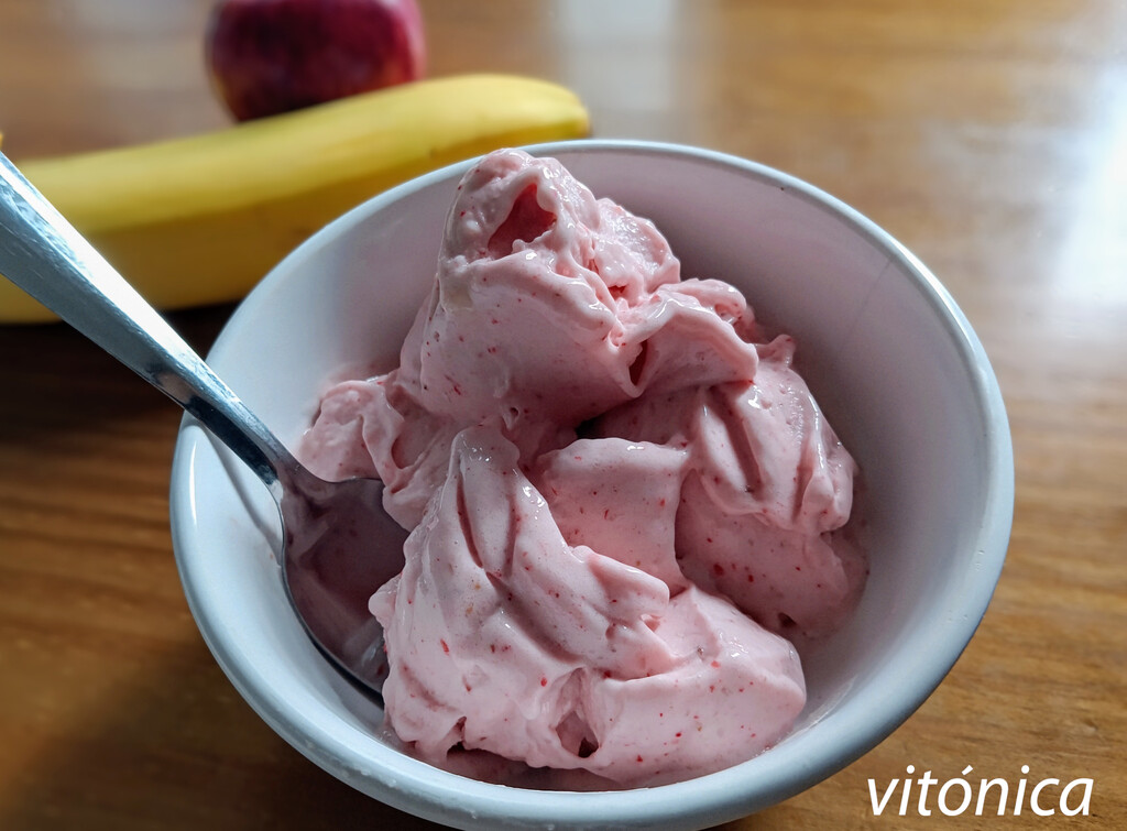 El helado 100% natural y sin azúcar que siempre preparo en casa durante el verano 