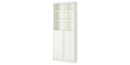 librería BILLY con puerta de vidrio